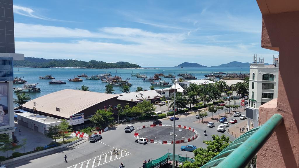 Peter @ Marina Court Pangsapuri Kota Kinabalu